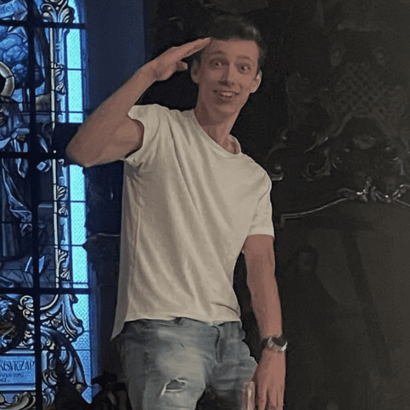 Standa (chybí obrázek)